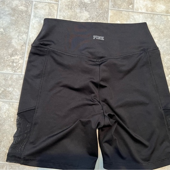 VS Victoria Secret‎ PINK ultimate biker shorts M medium - Picture 2 of 3
